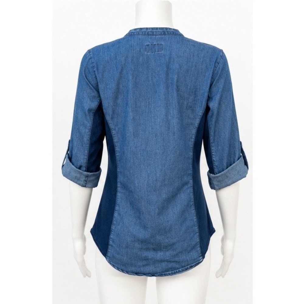 Cavalini Denim Collection Medium Wash Chambray Knit Side Panel Top M - Picture 5 of 12